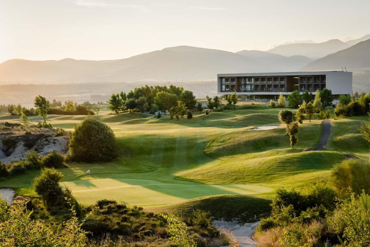 ​Exe Las Margas Golf Latas Buitenkant foto