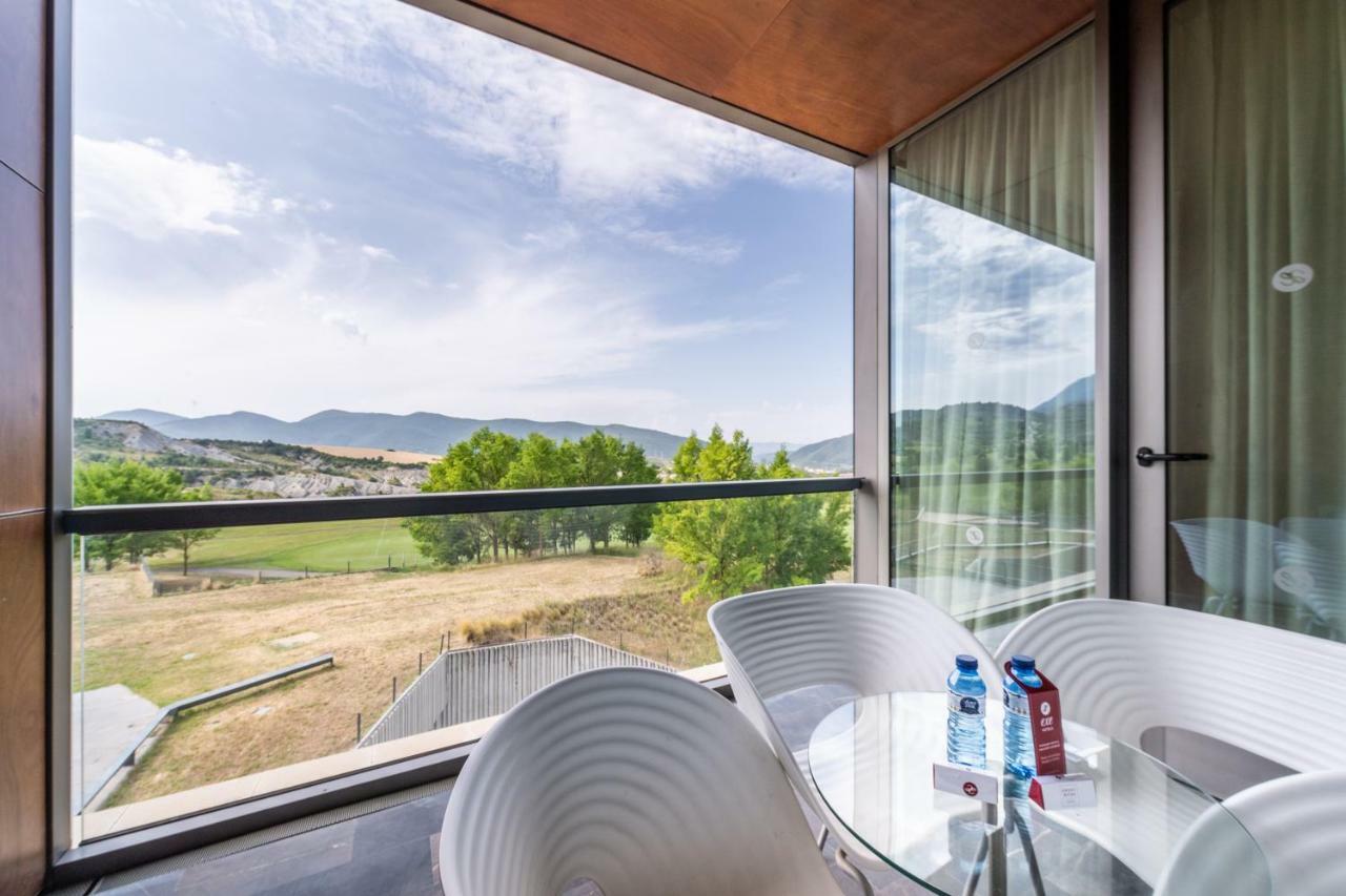 ​Exe Las Margas Golf Latas Buitenkant foto